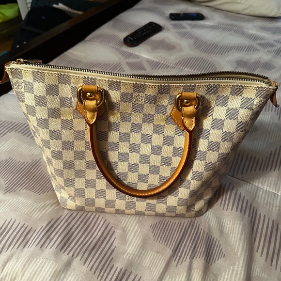 Louis Vuitton pocketbook - Picture 1 of 3